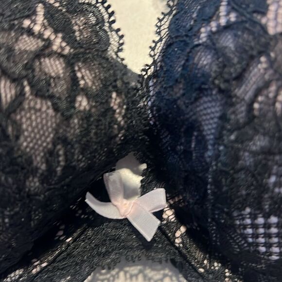 Victoria’s Secret sexy black lace push-up lace bra Women’s 32D 32 D - Picture 4 of 13